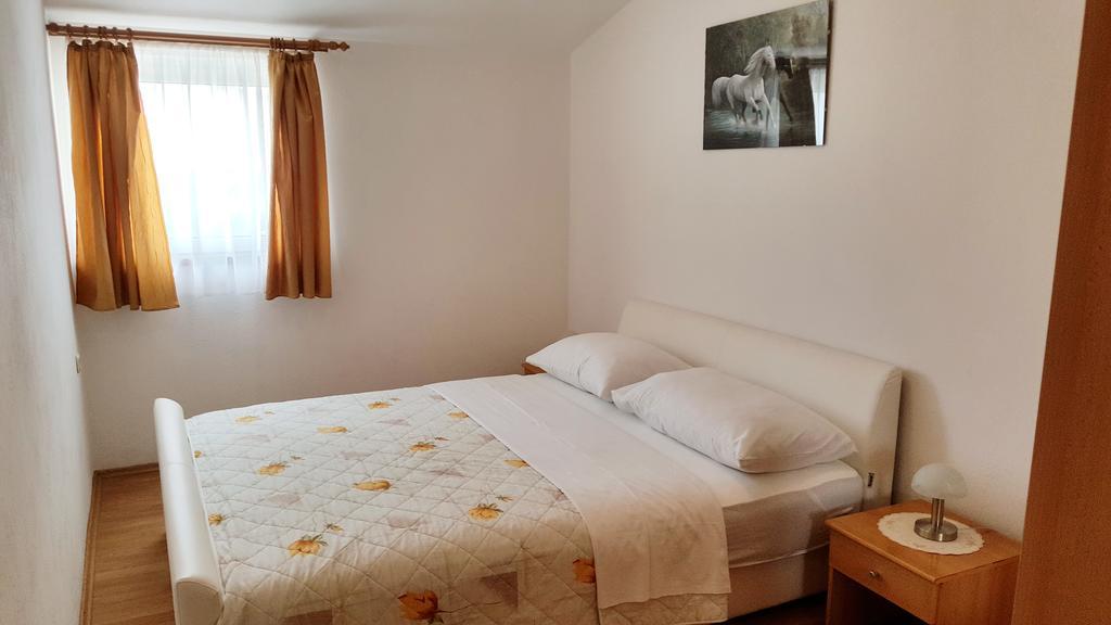 Apartments Sanda Tribunj Tribalj Zewnętrze zdjęcie