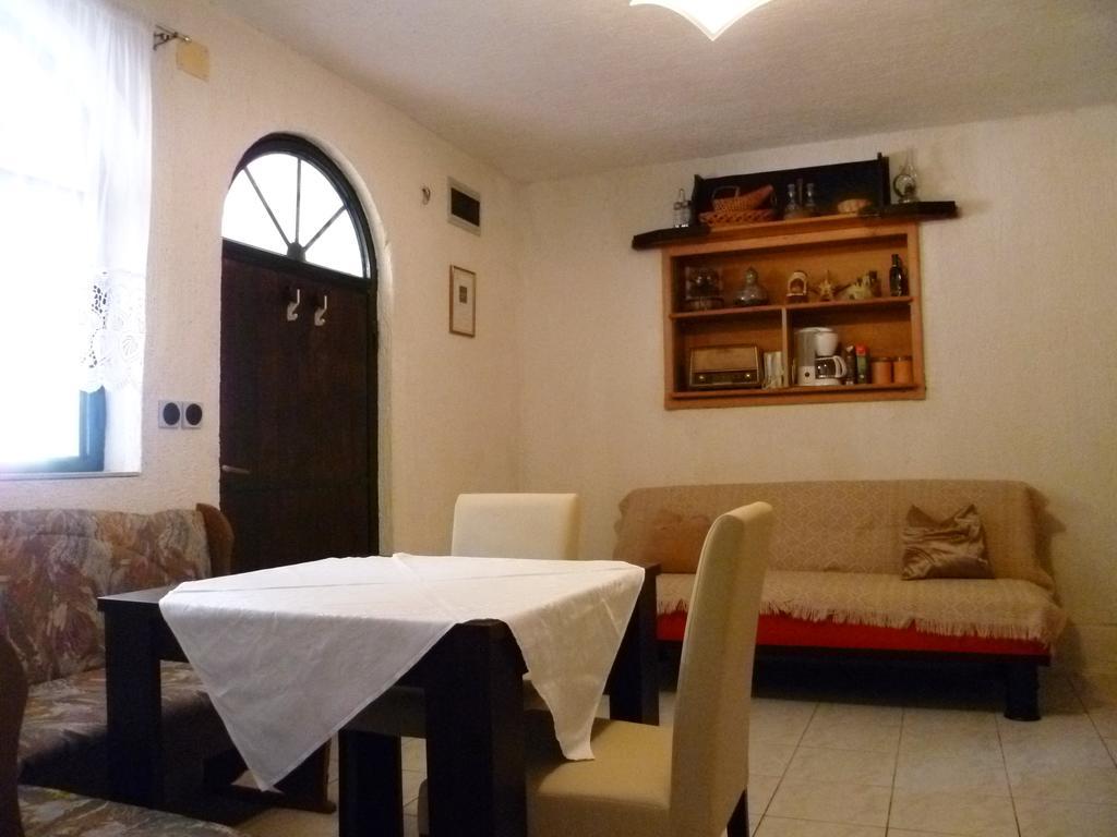 Apartments Sanda Tribunj Tribalj Zewnętrze zdjęcie