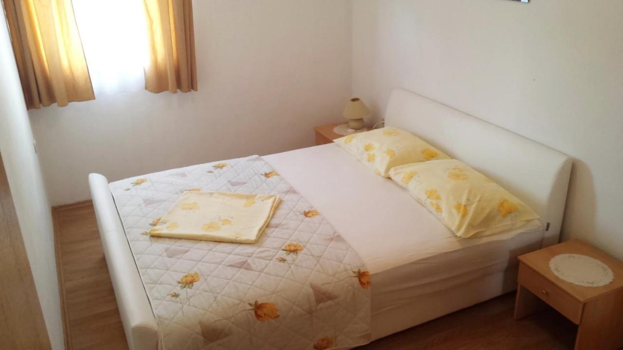 Apartments Sanda Tribunj Tribalj Pokój zdjęcie